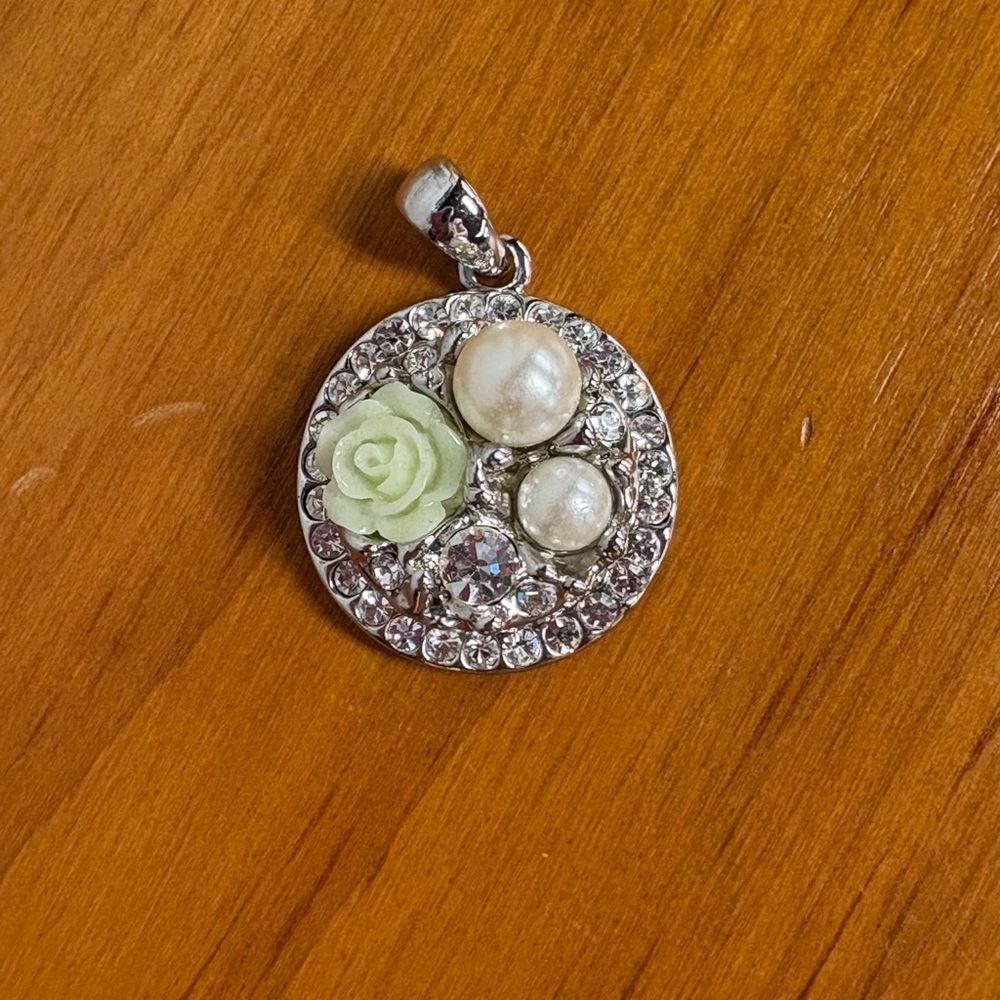 Ginger Snaps Pendant